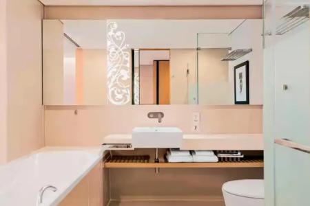 Four Points by Sheraton Bangkok, Sukhumvit 15 - 106