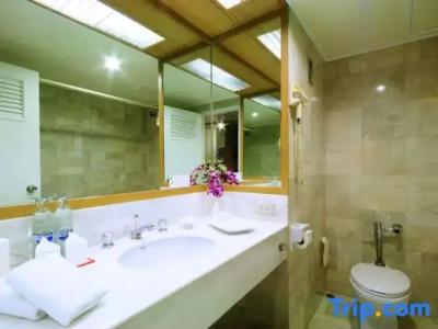 Le Siam - 122