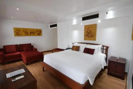 Le Siam - 181