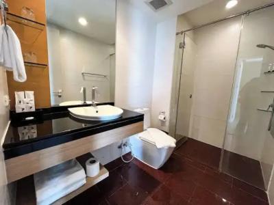 Urbana Sathorn, Bangkok - 180