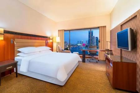 Royal Orchid Sheraton and Towers - 108