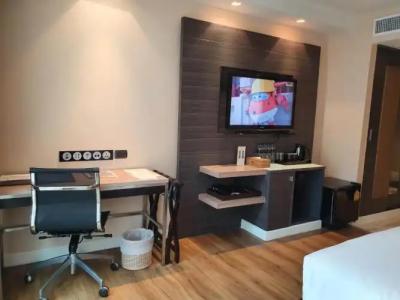 Amora NeoLuxe Suites - 28