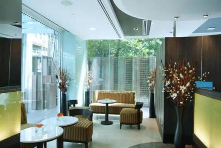 Amora NeoLuxe Suites - 22