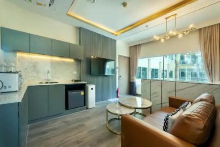 Qiu Sukhumvit SHA Plus - 173