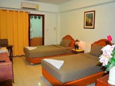 Silver Gold Garden, Suvarnabhumi Airport - 4