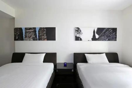 S33 Compact Sukhumvit - 35