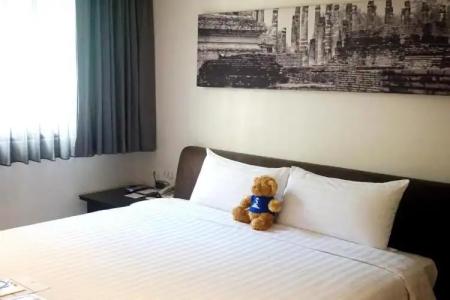 S33 Compact Sukhumvit - 66