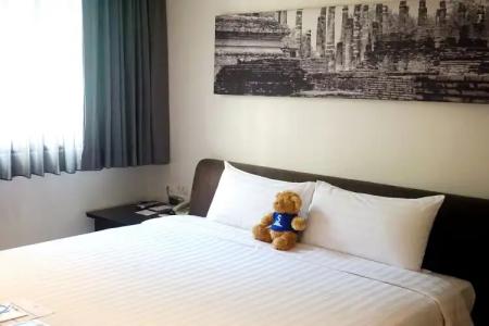 S33 Compact Sukhumvit - 26
