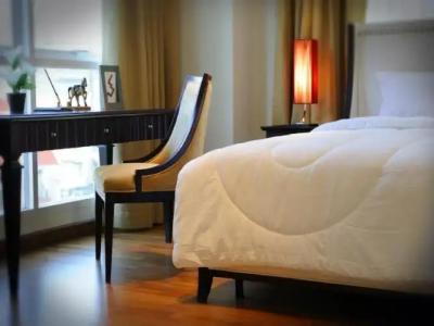 The Bless and Residence - 140