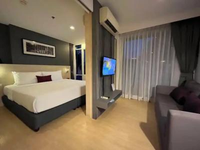 Arize Sukhumvit - 166