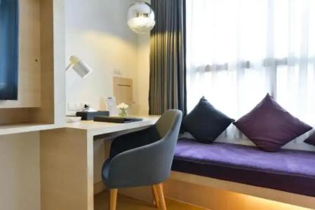 Arize Sukhumvit - 214