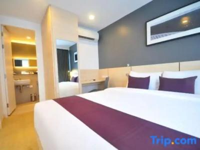 Arize Sukhumvit - 228
