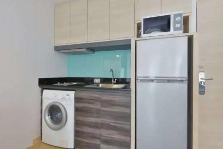 Arize Sukhumvit - 242