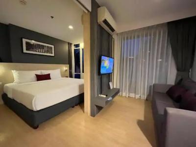 Arize Sukhumvit - 207