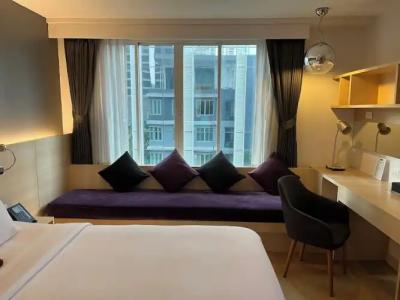 Arize Sukhumvit - 168