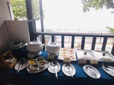 Days Inn by Wyndham Aonang Krabi - 11