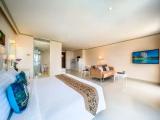 Super Deluxe Double room with balcony and with sea view
