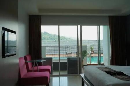Casa Del M Resort "Newly Renovated" - 107