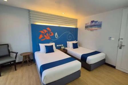 Days Inn by Wyndham Patong Beach Phuket - SHA Extra Plus - 2