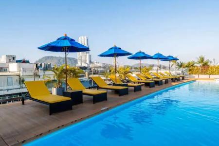 Days Inn by Wyndham Patong Beach Phuket - SHA Extra Plus - 8