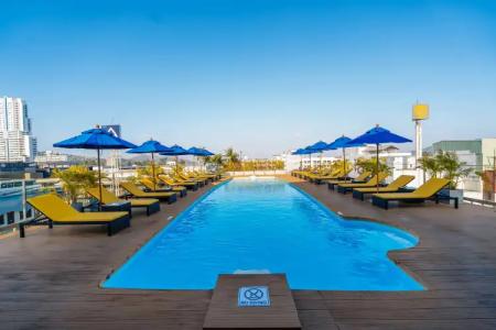 Days Inn by Wyndham Patong Beach Phuket - SHA Extra Plus - 9