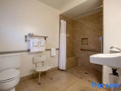 Bangtao Village Resort - SHA - 207