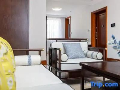 Bangtao Village Resort - SHA - 325