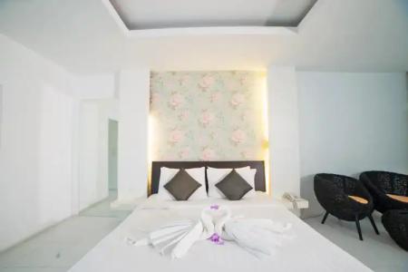 Surintra Boutique Resort - 49