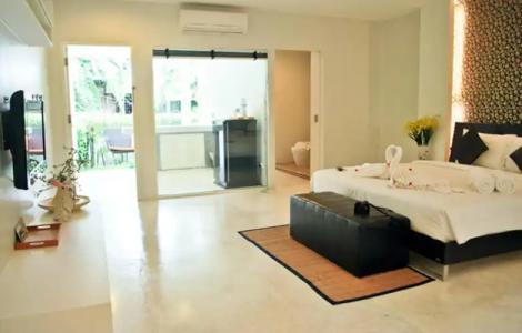 Surintra Boutique Resort - 38