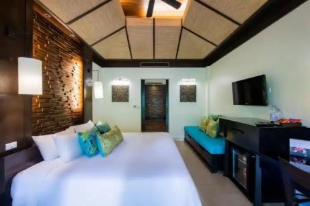 Impiana Beach Front Resort Patong, Phuket - 24