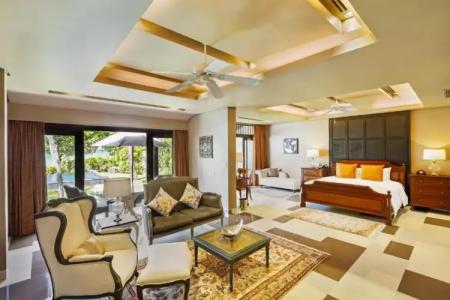 Impiana Beach Front Resort Patong, Phuket - 54