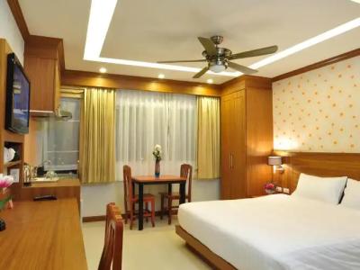Green Harbor & Service Apartment - 89