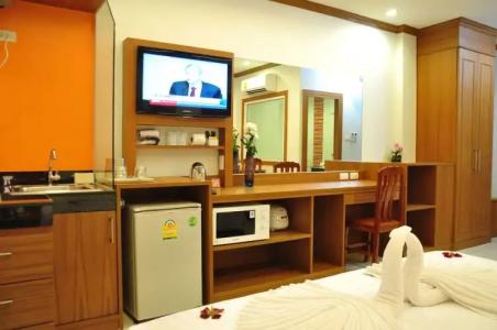 Green Harbor & Service Apartment - 144