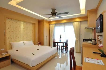 Green Harbor & Service Apartment - 132