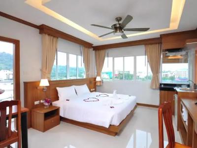 Green Harbor & Service Apartment - 88