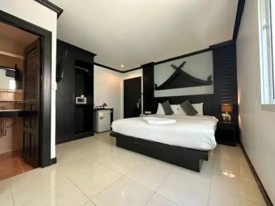 Hallo Patong - 48