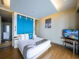 Executive Pool Penthouse room with sea view