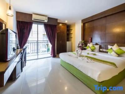 Thai Siam - 105