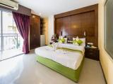 4 Bedrooms Standard Family room