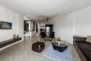 The Green Golf Residence Apart-hotel, Kathu