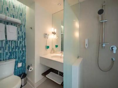 Holiday Inn Express Phuket Patong Beach Central, an IHG - 8