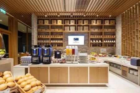 Holiday Inn Express Phuket Patong Beach Central, an IHG - 12