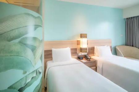 Holiday Inn Express Phuket Patong Beach Central, an IHG - 5