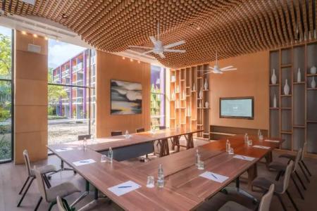 Holiday Inn Express Phuket Patong Beach Central, an IHG - 20
