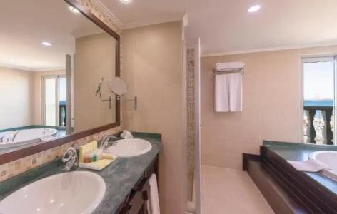 Crowne Plaza Antalya, an IHG - 150