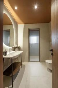 Alp Pasa - Special Class - 163