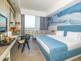 Standard Double room with partial sea view