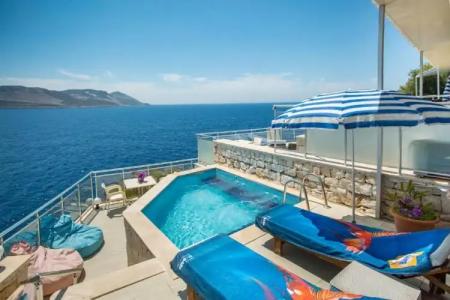 Cachet - Adult Only +14 - 50