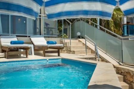 Cachet - Adult Only +14 - 46