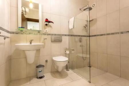 Cachet - Adult Only +14 - 8